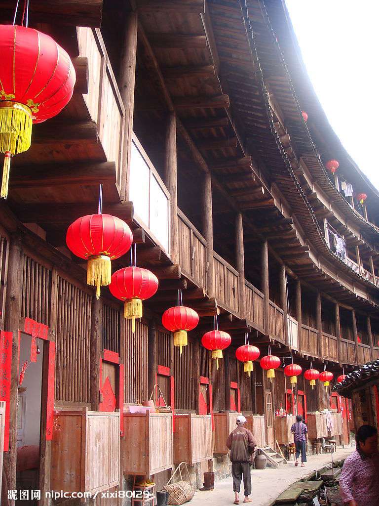 到花園城市悠閑自在，游神秘的東方古城堡永定