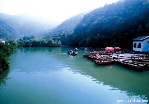 桐廬垂云通天河、浪石金灘漂流、狄浦花海、龍